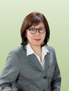 一般社団法人 熊本県社会福祉士会 会長 梅田 孝子 顔写真